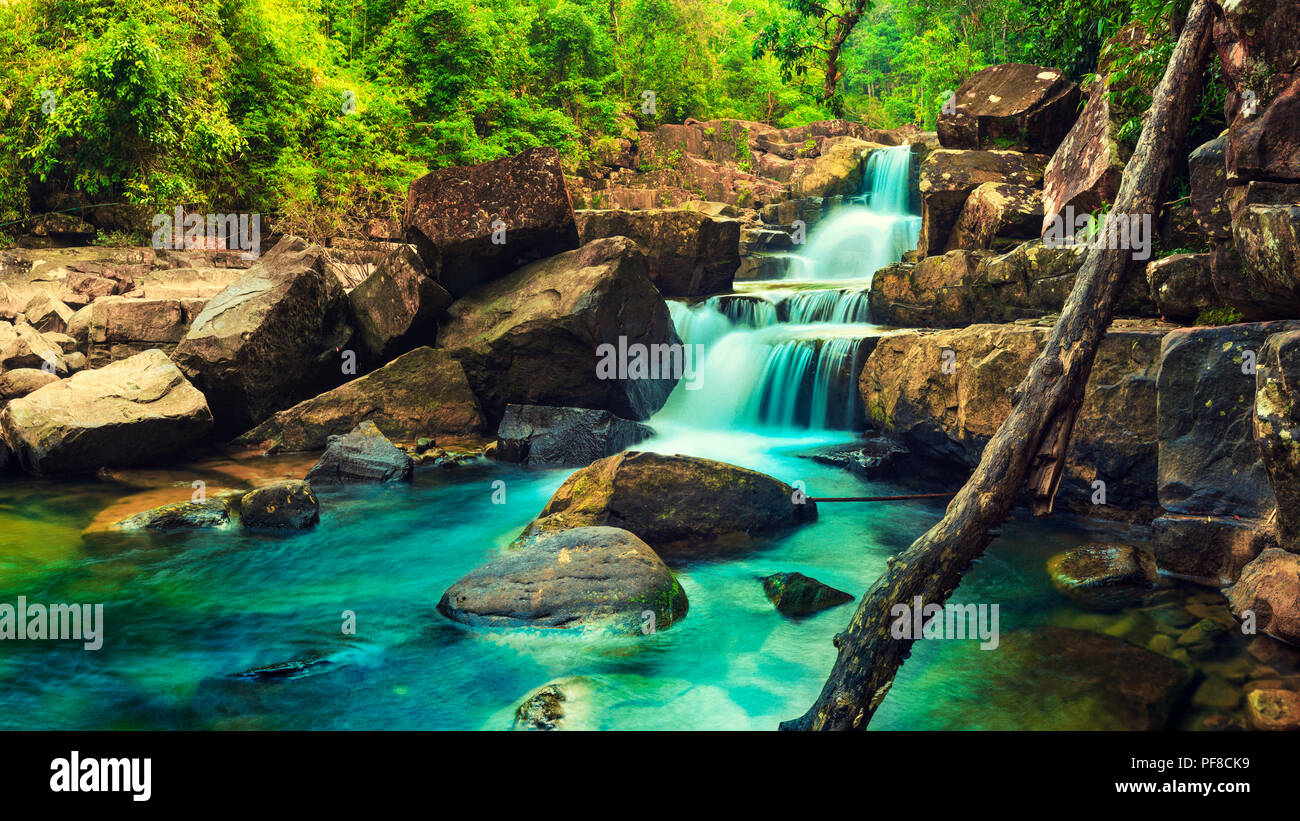 Indonesia. Sumatra. Rainfall in the canyon 27 Indonesia. Sumatra. Rainfall in the canyon 10