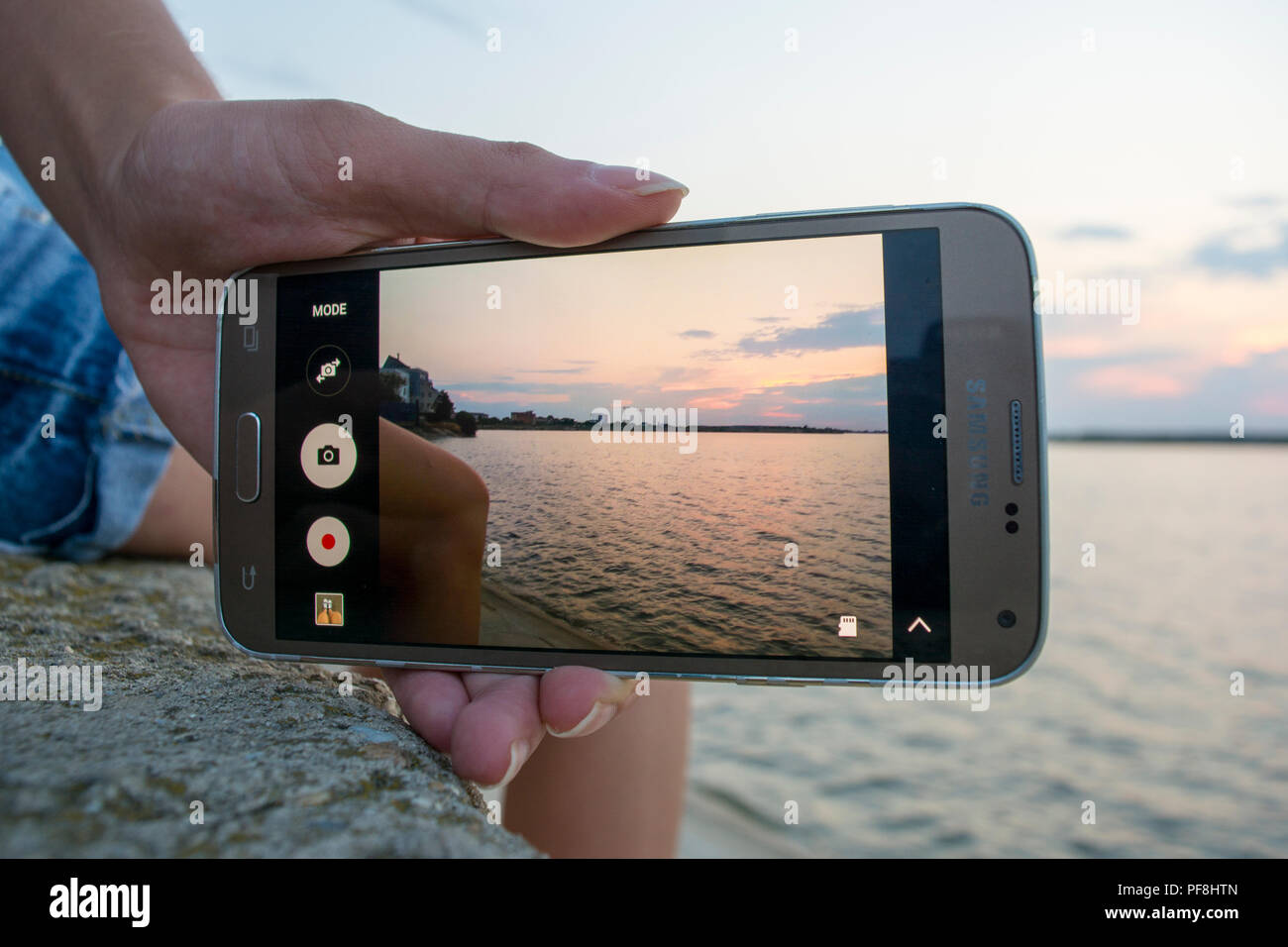 Samsung phone taking a picture hires stock photography and images Alamy
