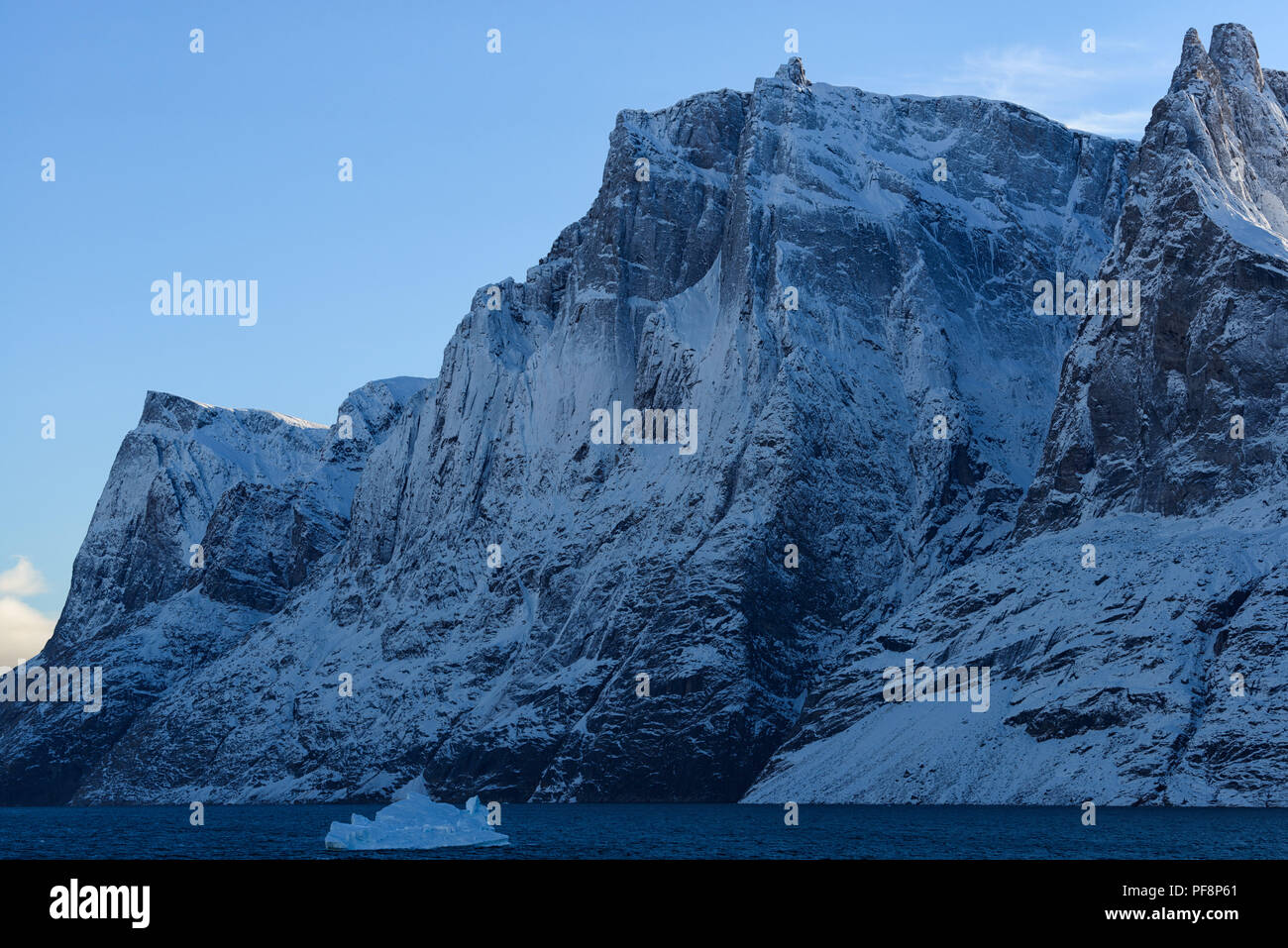 Autumn in the arctic landscape. In fjord Øfjord, part of Scoresby Sund, Kangertittivaq, Greenland Stock Photo