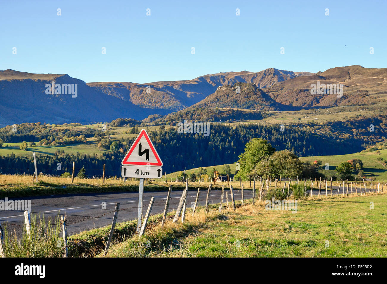 France, Puy de Dome, Volcans Auvergne Regional Natural Park, Massif des Monts Dore, road sign between Chambon sur Lac and Croix-Morand pass // France, Stock Photo