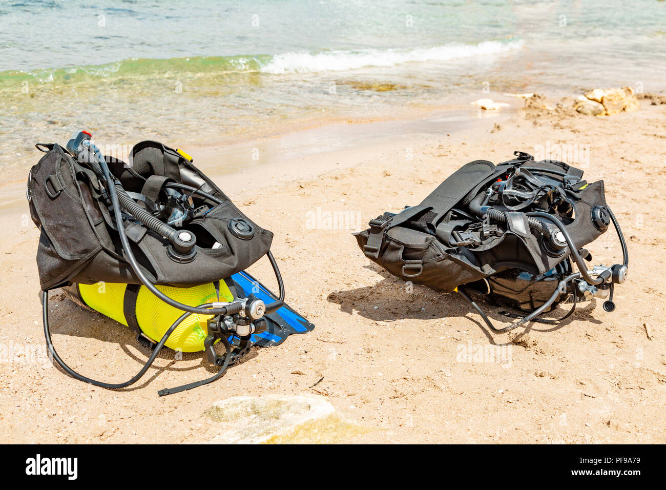 Scuba diver diving snorkel oxygen tank mask hires stock photography