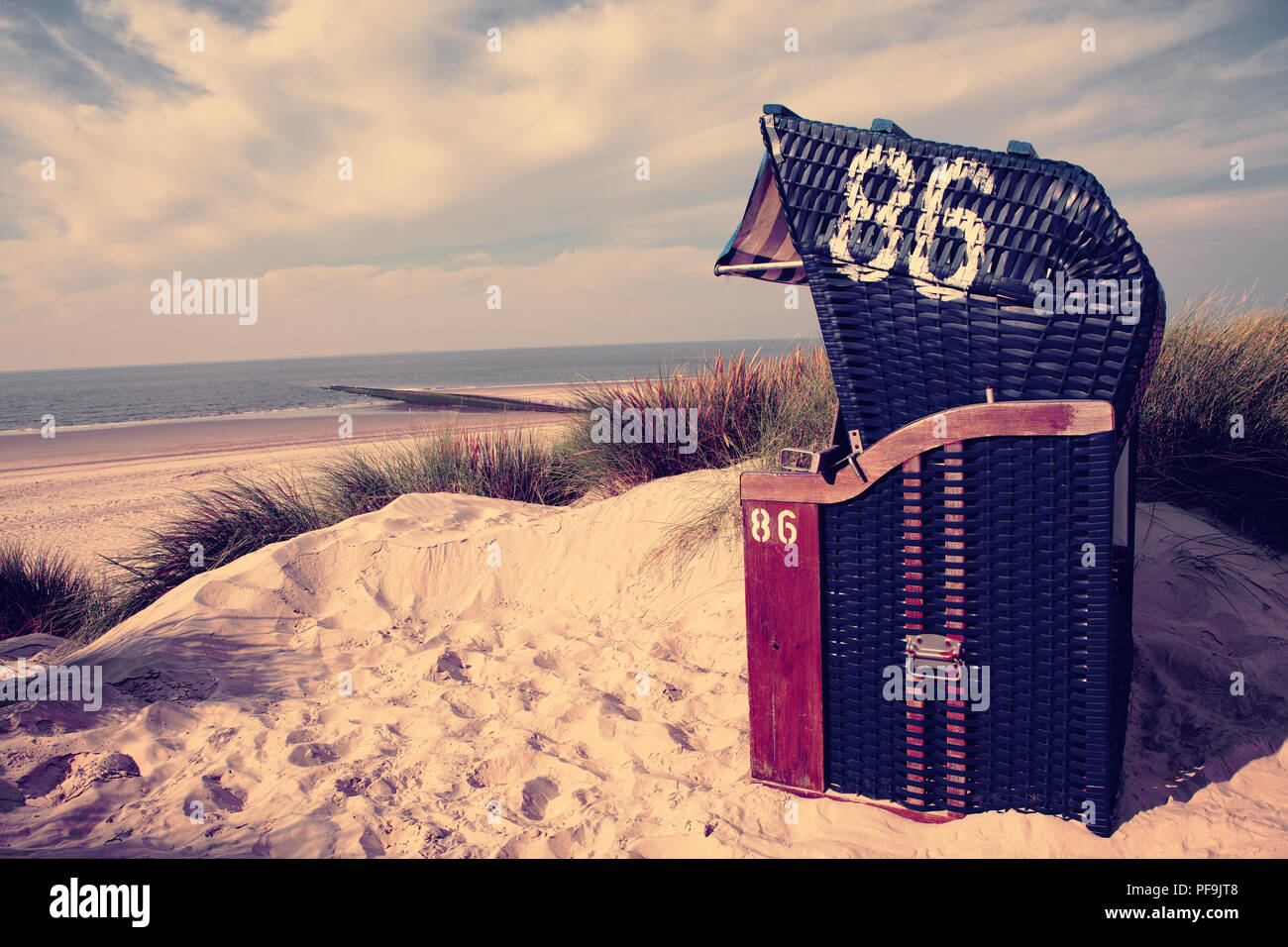 Europa Germany Ostfriesland Nordsee Strand Dünen Strandkörbe Instagram Style Stock Photo