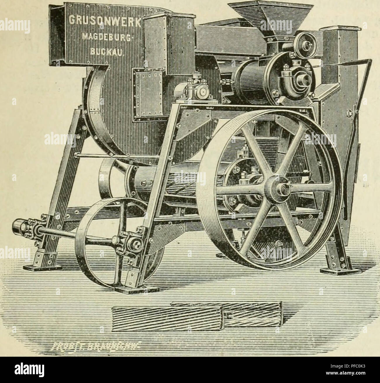 . Der Tropenpflanzer; zeitschrift fr tropische landwirtschaft. Tropical plants; Tropical crops. 569 — Fried. Krupp Grusonwerk,. Kaffee-Schäl- und Poliermaschinen, versi'hiedener Systeme, für Hand-, Kiemen- und Güpel- betiieb. Vollständige Anlagen zum Schälen, Polieren und Sortieren von Kaffeefiüchten. Maschinen .und Einridituugen für Ölfabrikatioii. Zerkleinerungsmascliinen insbesondere Sleinbrechniaschiuen zur Her- stellung von Strasseuscholter, Walzenmühlen, Kollergänge, Pochwerke. Patent - Kugelmühlen. Excelsiormühlen 7.um Vermählen aller Arten Körnerfrüchte, Farbholz, Drogen, Chemikalien,  Stock Photo