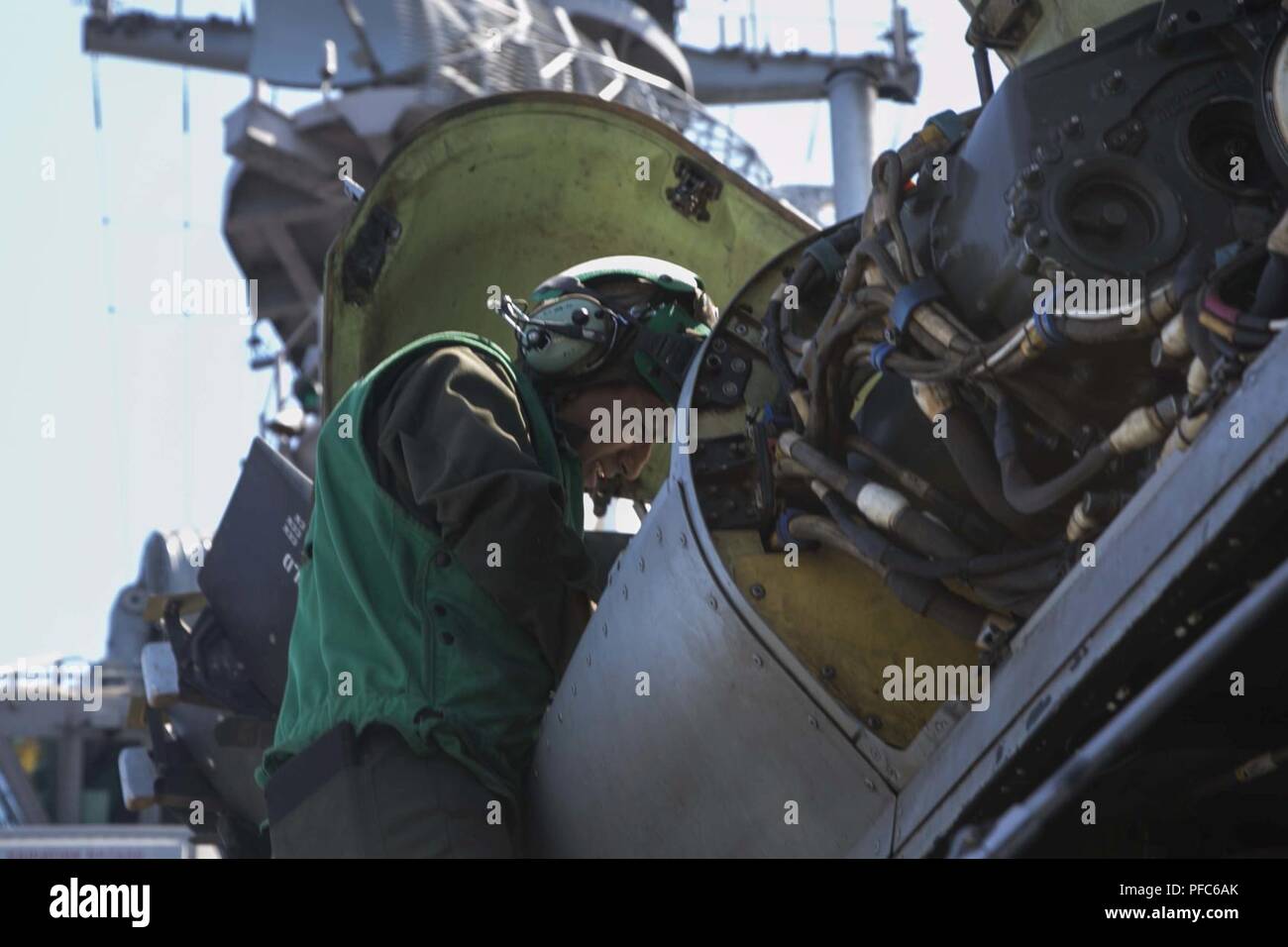 Aviation electronic technician hires stock photography and images Alamy