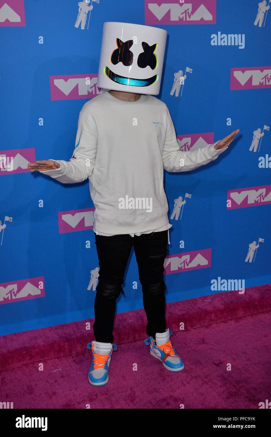 New York Ny Usa th Aug 18 Dj Marshmello At Arrivals For 18 Mtv Vmas Arrivals