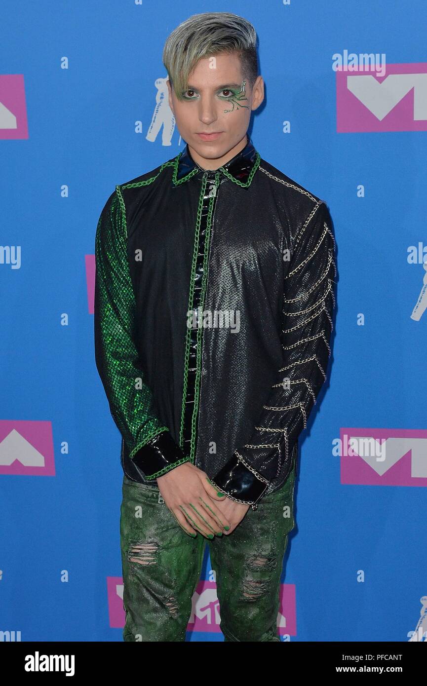 New York, NY, USA. 20th Aug, 2018. at arrivals for 2018 MTV VMAs - Arrivals Part 1, Radio City Music Hall, New York, NY August 20, 2018. Credit: Kristin Callahan/Everett Collection/Alamy Live News Stock Photo