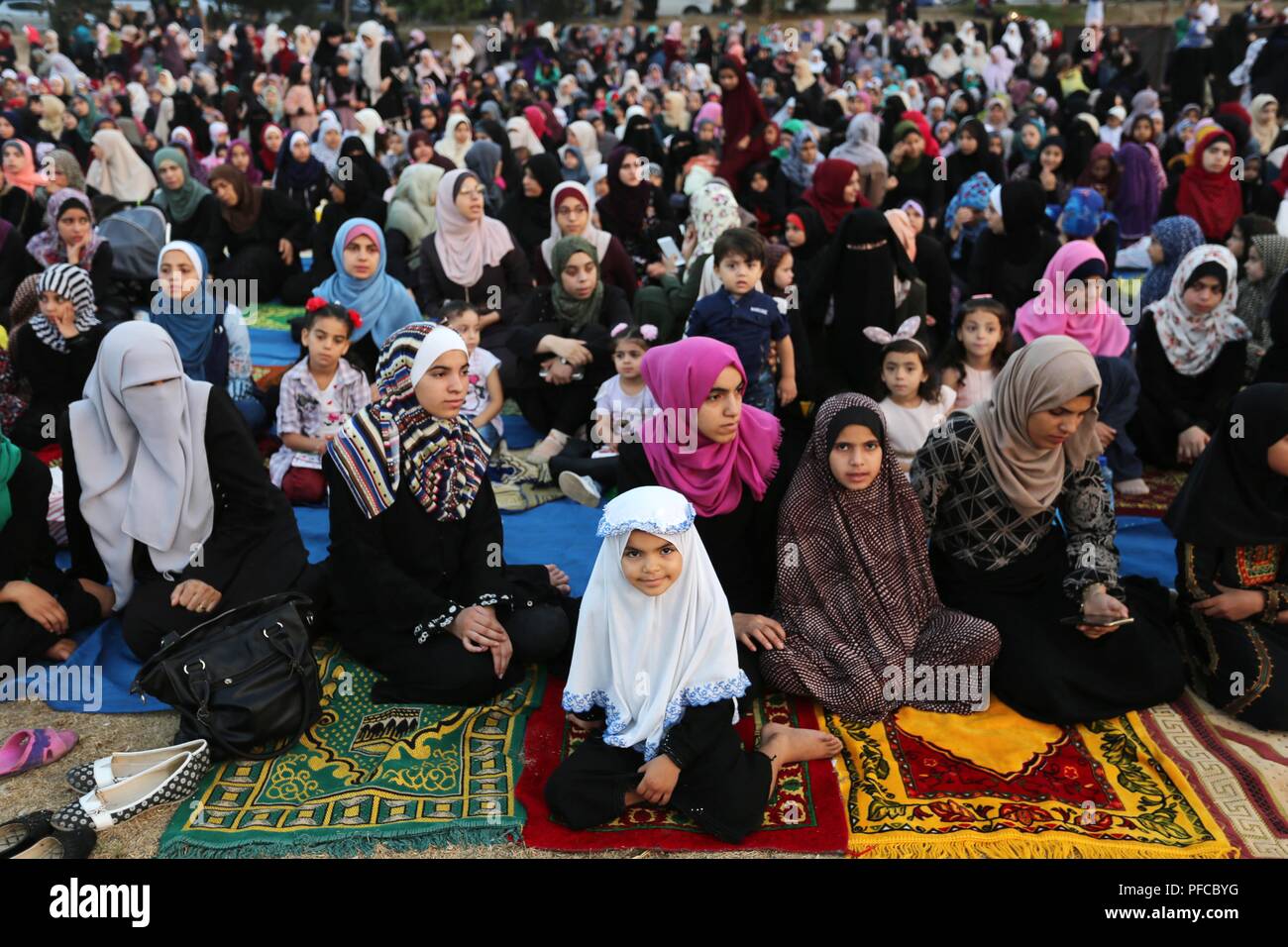 Muslims In Gaza Gaza City, Gaza Strip, Palestinian Territory. 21st Aug, 2018 ...
