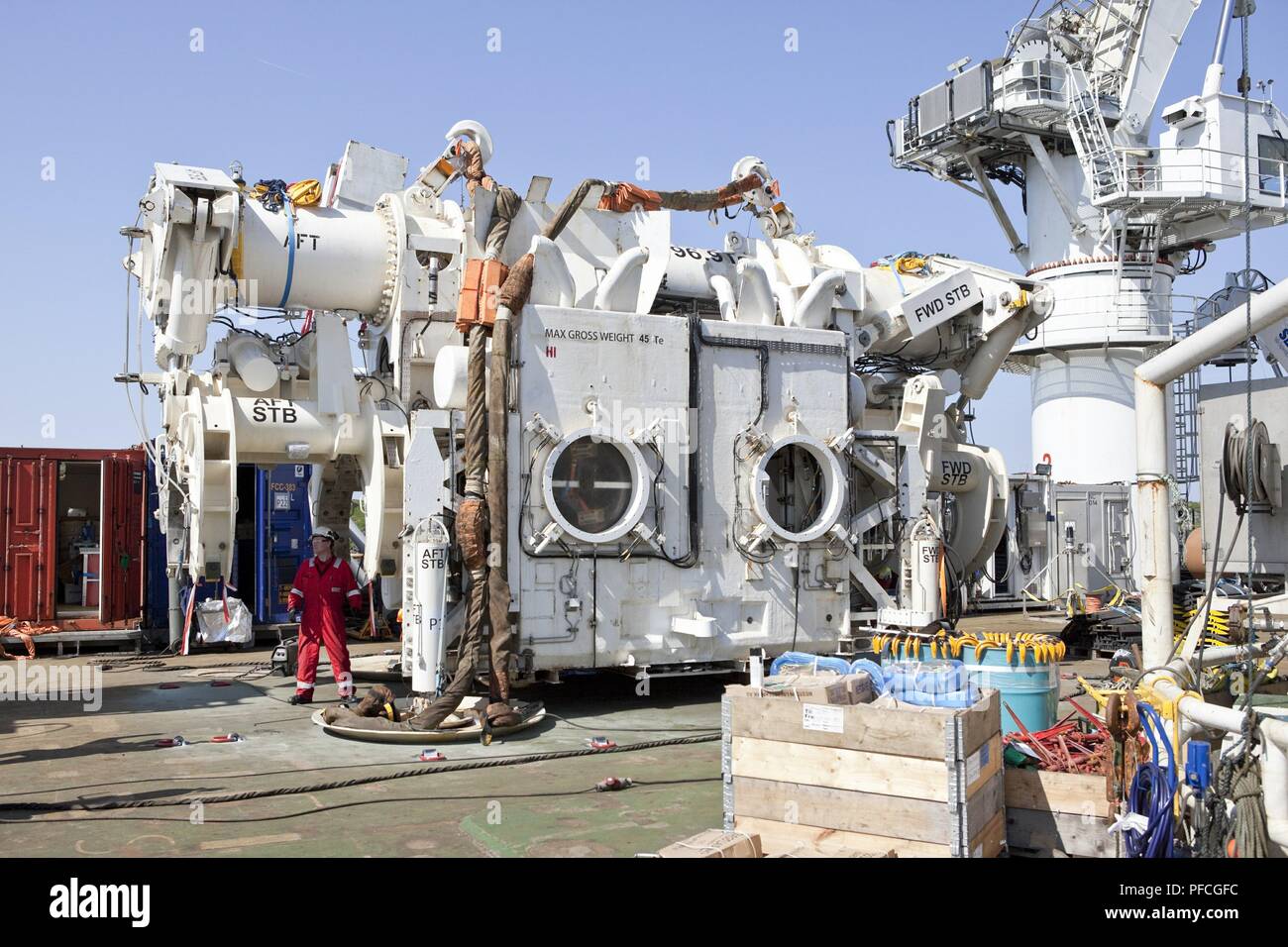 Russia. 21st Aug, 2018. The welding habitat supplied by Statoil PRS is a dry zone where divers work without diving equipment to set up the automatic welding machine. The welding is completely controlled from the dive support vessel. The habitat is 7.4 metres wide and 5.5 metres tall. Credit: Nord Stream Ag/Russian Look/ZUMA Wire/Alamy Live News Stock Photo