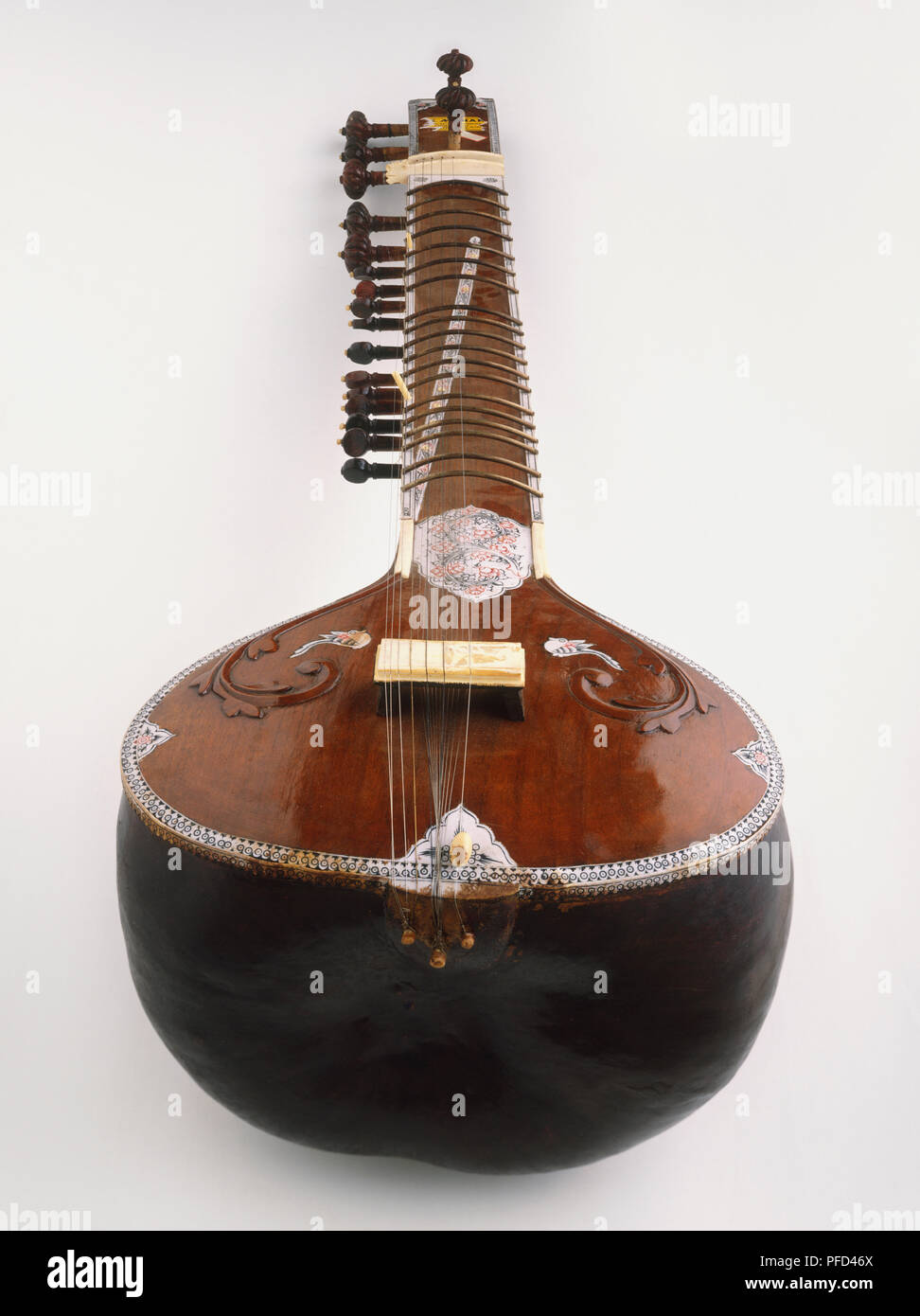 Instrument sitar stringed hires stock photography and images Alamy