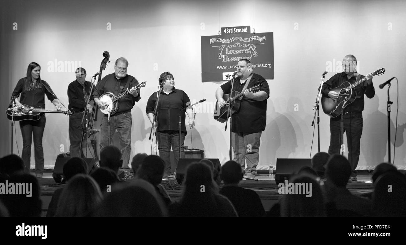 UNITED STATES - 02042017: Standing room only for Josh Grigsby of 'Josh Grigsby and County Line' as they preform at the Lucketts School. The Lucketts s Stock Photo