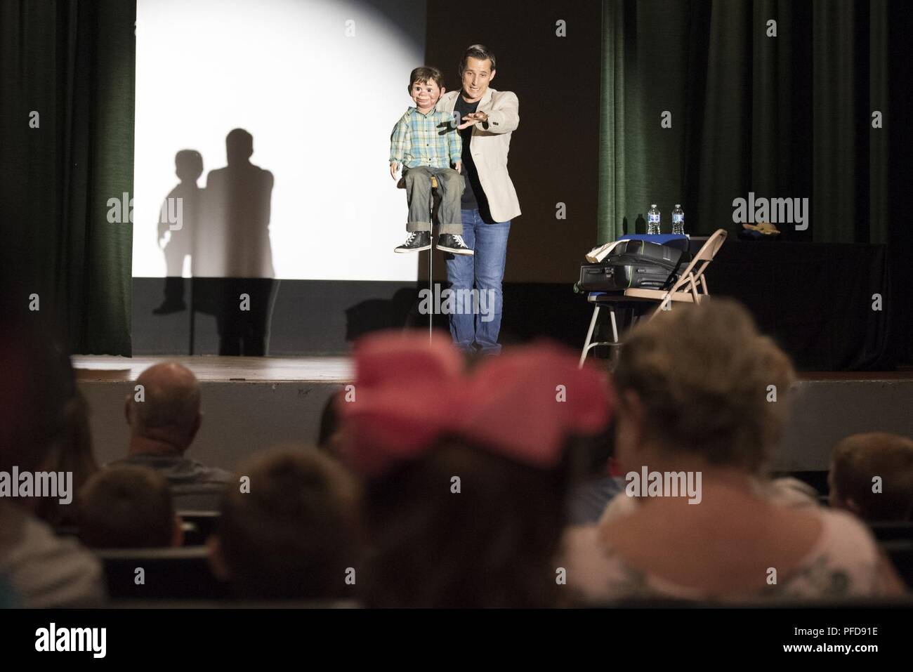 Air force entertainer of the year hires stock photography and images