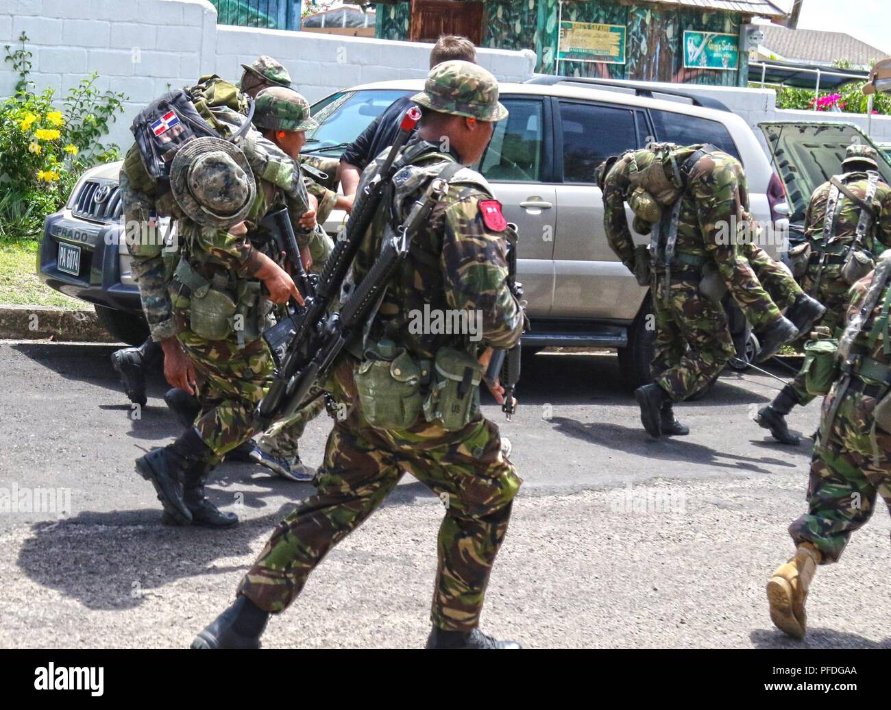 St kitts and nevis defence forces hires stock photography and images Alamy