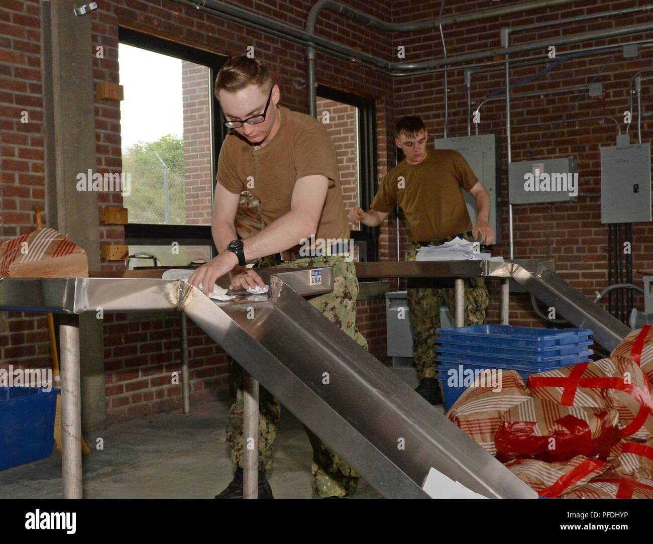 GROTON Conn June 13 2018 Electronics Technician Communication 