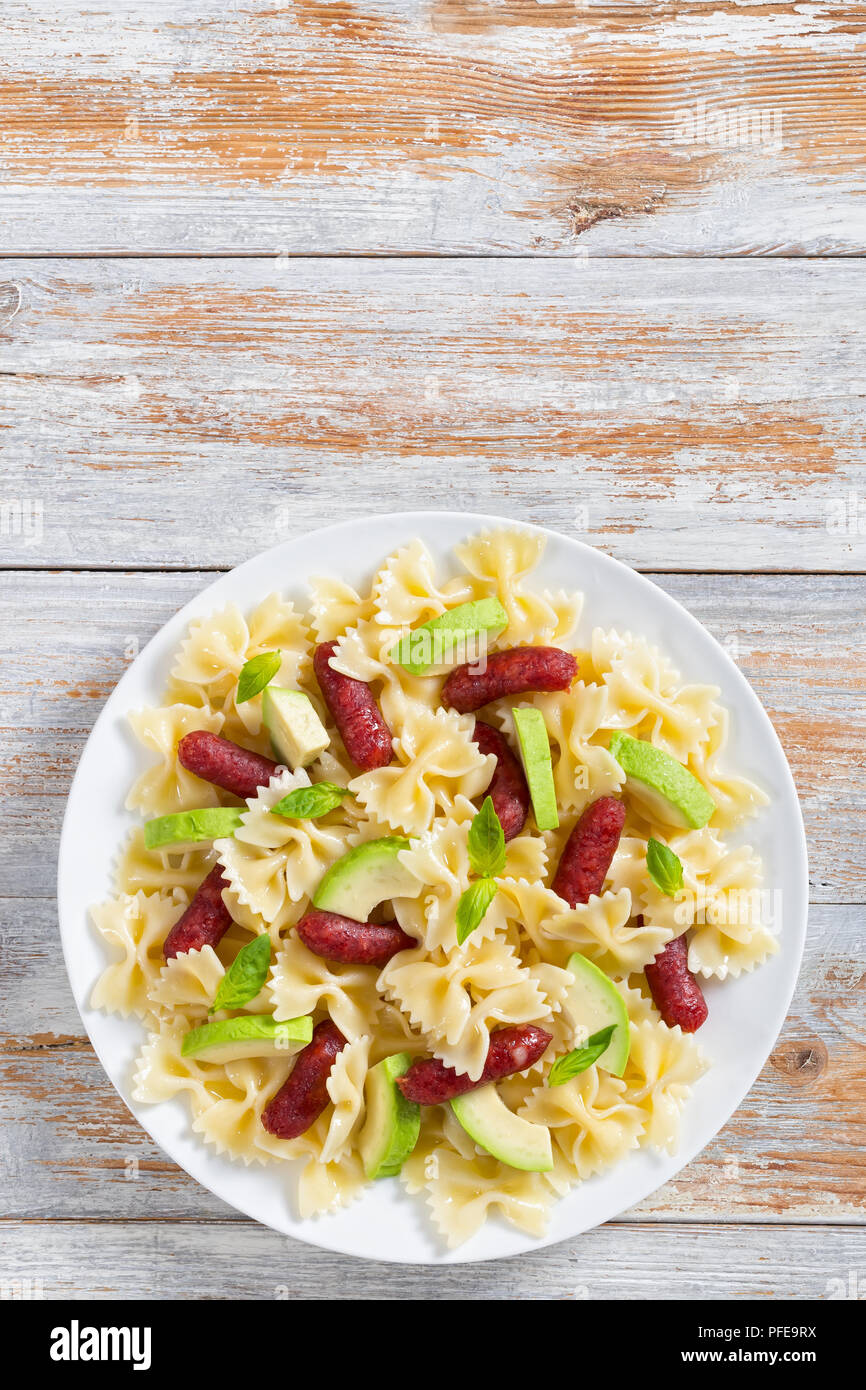 Mini farfalle hi-res stock photography and images - Alamy