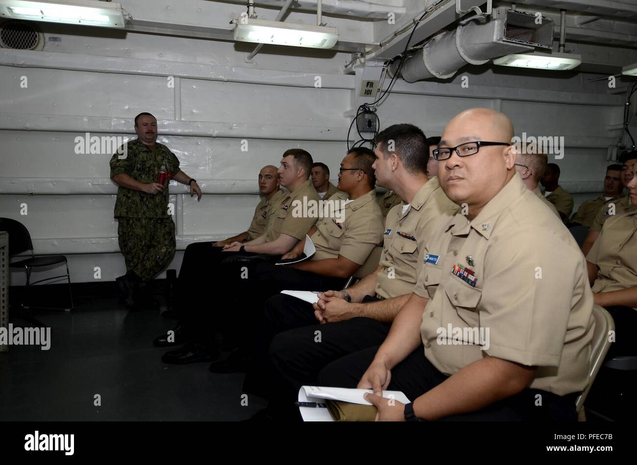 Petty officer second class selectee leadership training course hi res stock photography and Petty officer second class selectee leadership training course hi res stock photography and