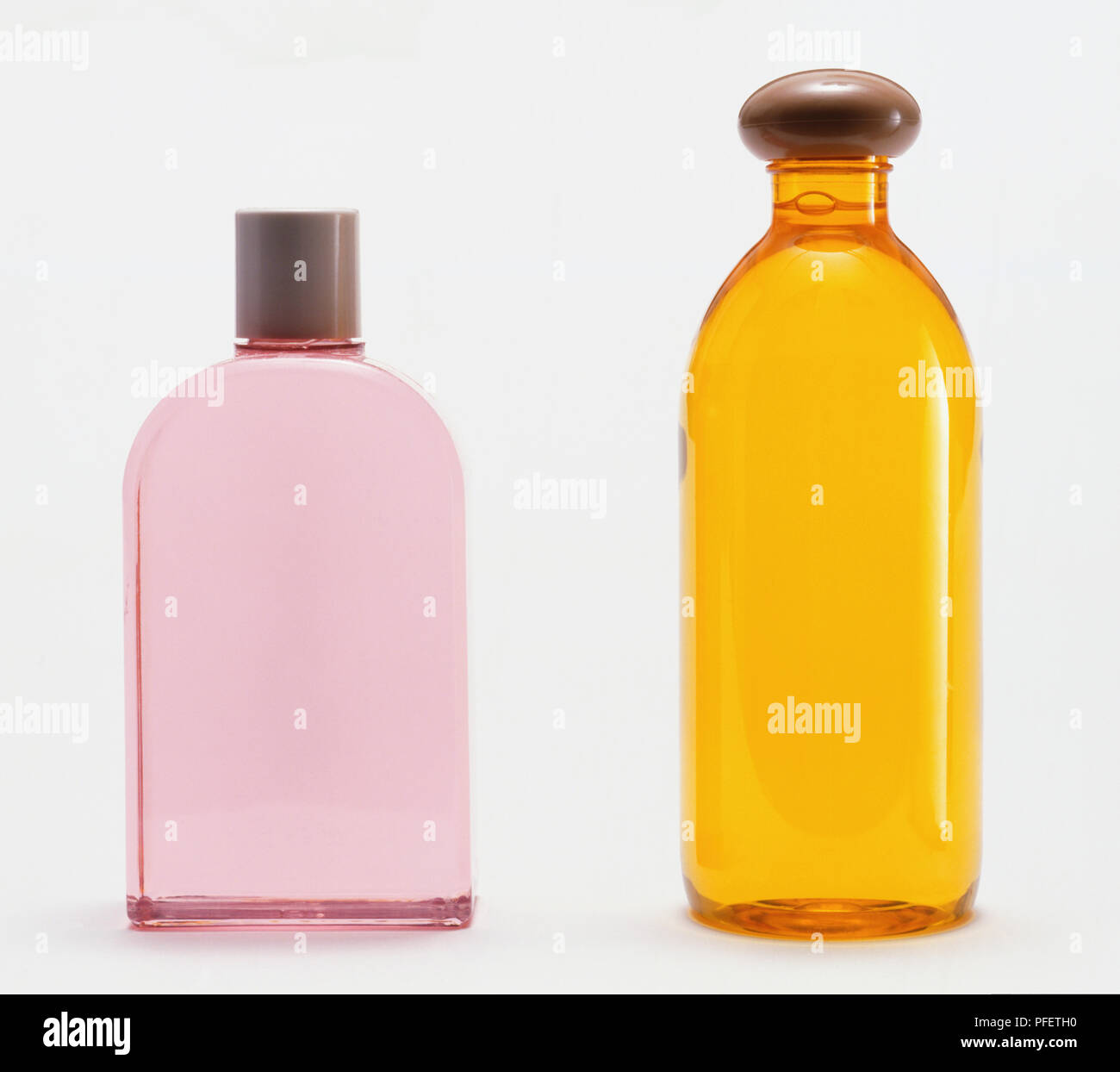 Download Bubble Bath Bottle High Resolution Stock Photography And Images Alamy Yellowimages Mockups