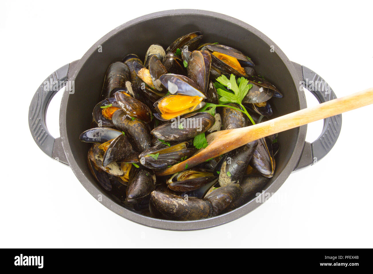 mussels at the marinière Stock Photo - Alamy