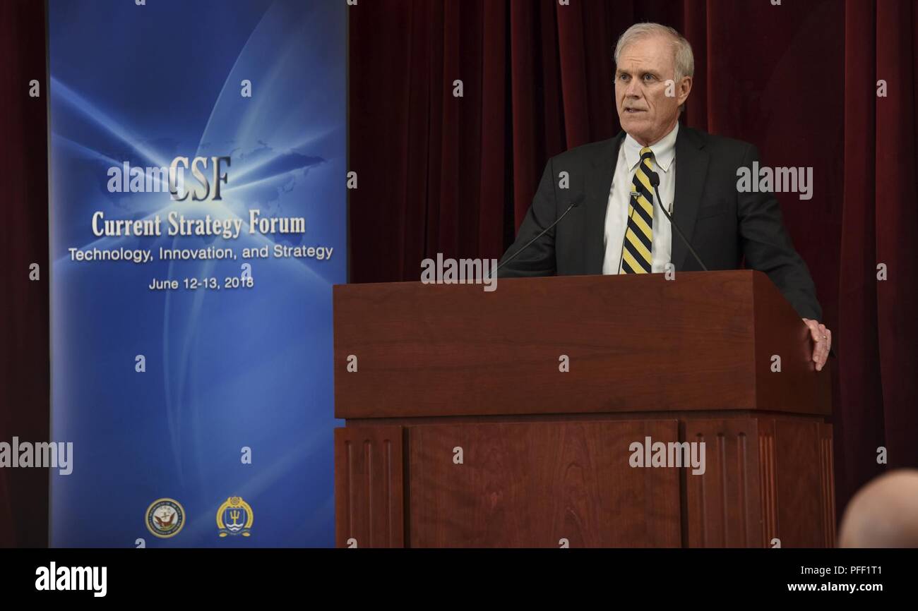 R.I. (June 12, 2018) Secretary of the Navy Richard V. Spencer delivers a keynote address during the 69th annual Current Strategy Forum at U.S. Naval War College (NWC). As NWC’s capstone academic event, the two-day forum brings together distinguished guests and students to explore issues of strategic national importance. This year's theme is 'Technology, Innovation and Strategy.' Stock Photo