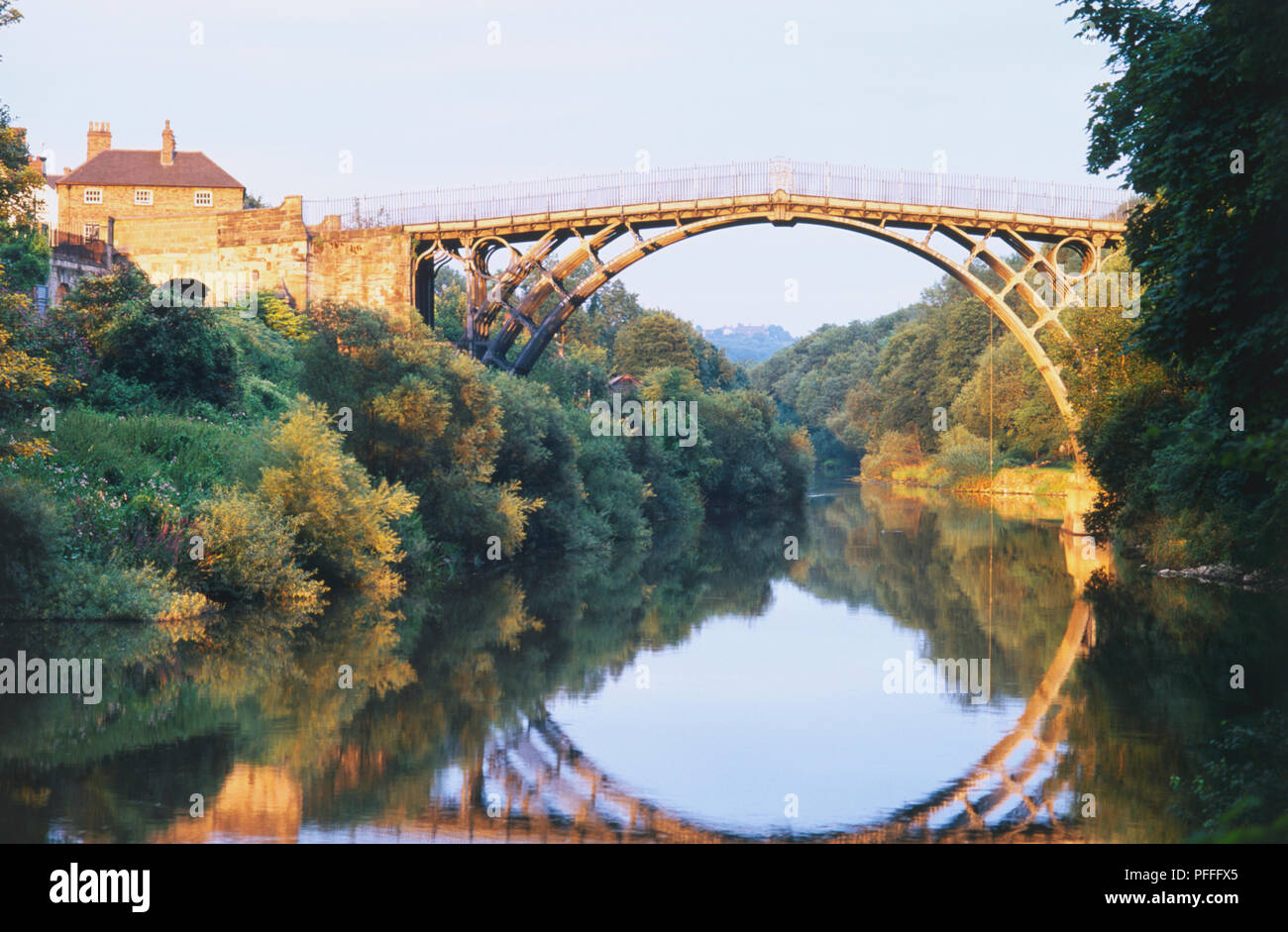 Great Britain, England, Shropshire, Ironbridge Gorge, situated in the birthplace of the industrial revolution, surrounded by beautiful countryside on the banks of the River Severn. Stock Photo
