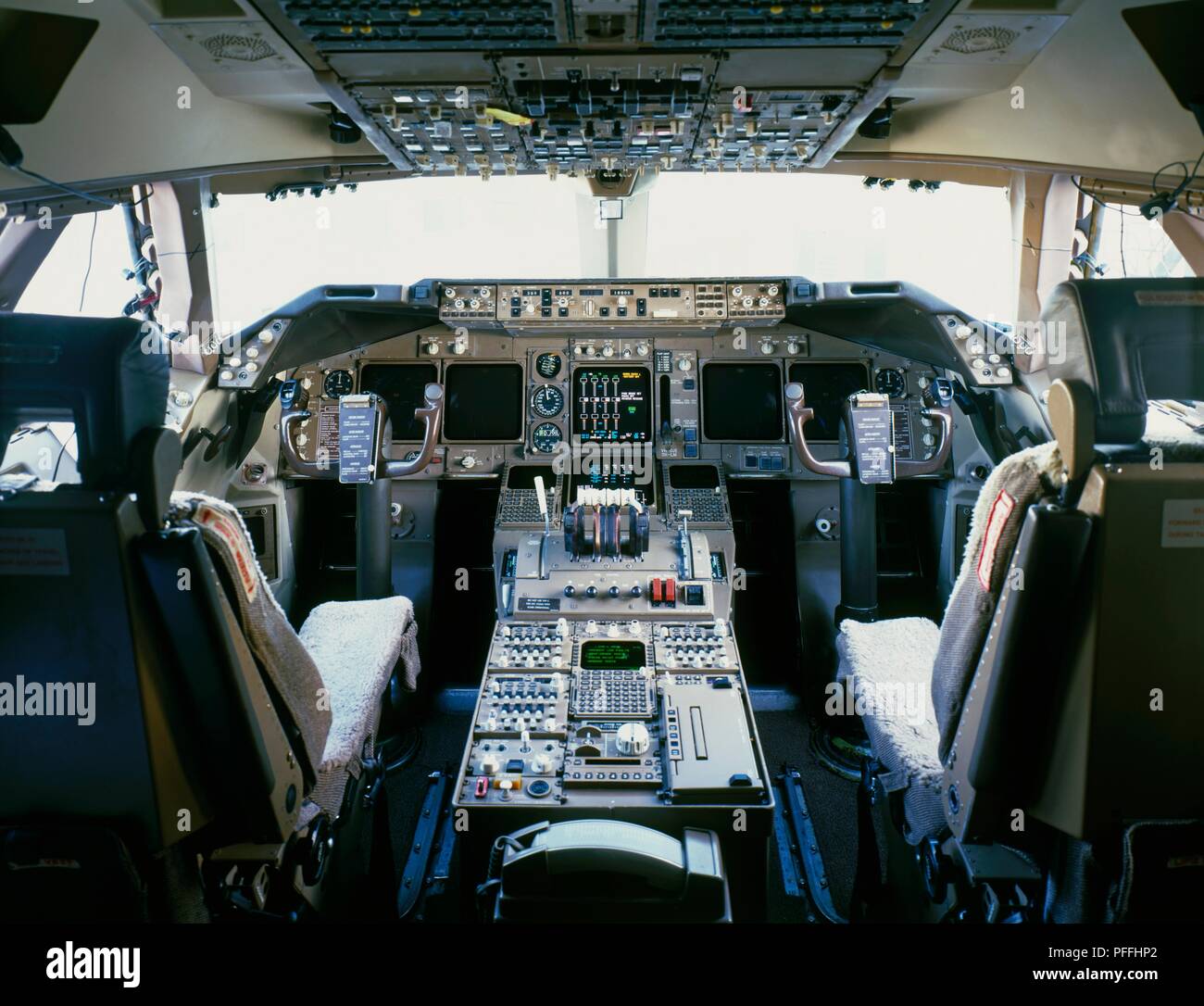 Cockpit interior of a Boeing 747-400 Stock Photo