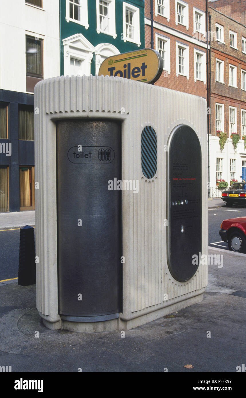 Europe, Great Britain, England, London, public toilet Stock Photo Alamy