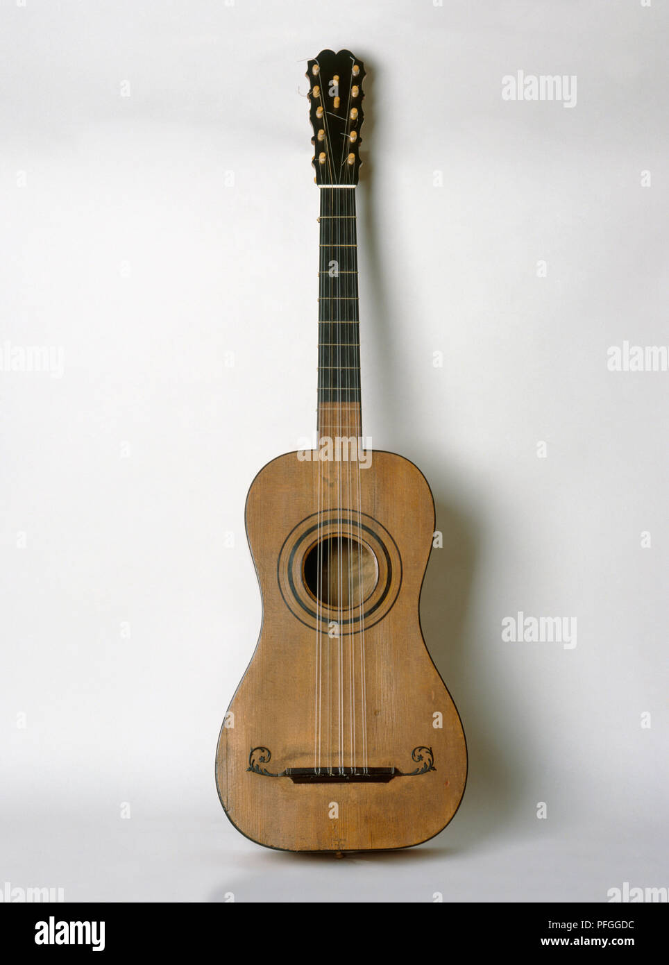 French five-course guitar, made by Salomon, c. 1760, front view Stock Photo  - Alamy