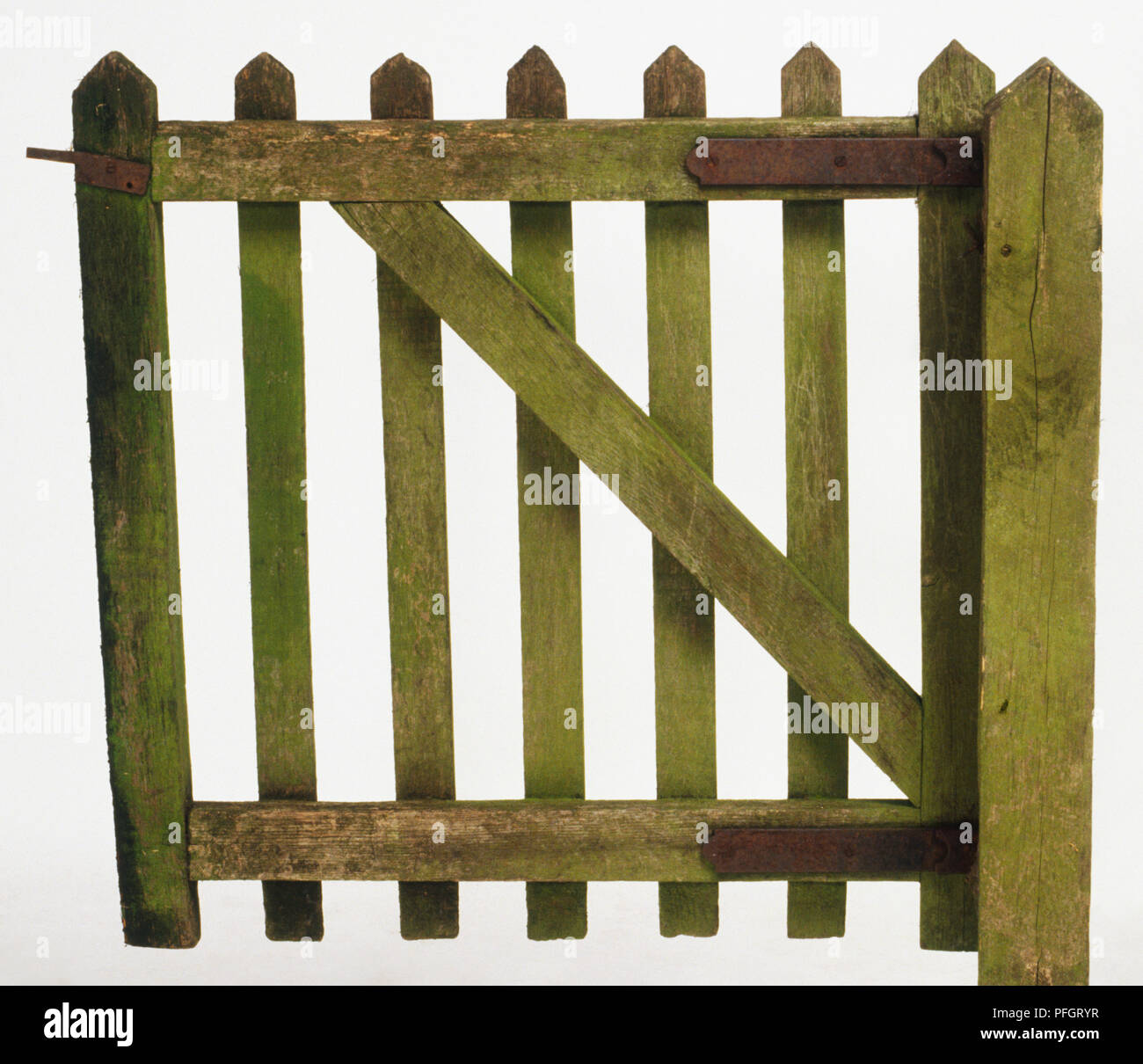 Picket fence gate hi-res stock photography and images - Alamy