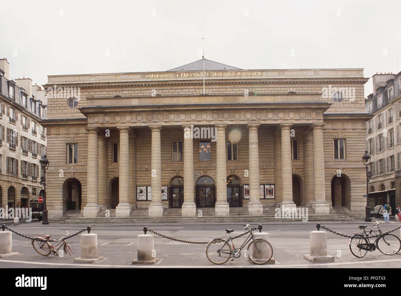 France, Paris, St.-Germain-des-Pres, theatre National de l'Odeon, neo-classical theatre with a column portico and pediment, marble colonnade along the front. Stock Photo