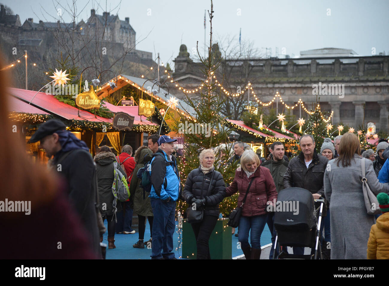 Edinburgh christmas market stalls hires stock photography and images