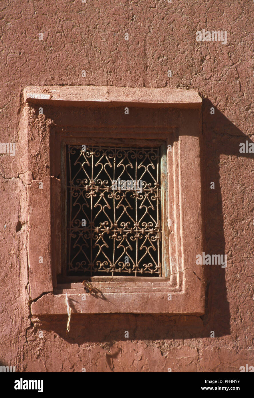 Morocco, The Kasbah, Ouarzazate and The Southern Oasis, window with wrought-iron grille. Stock Photo