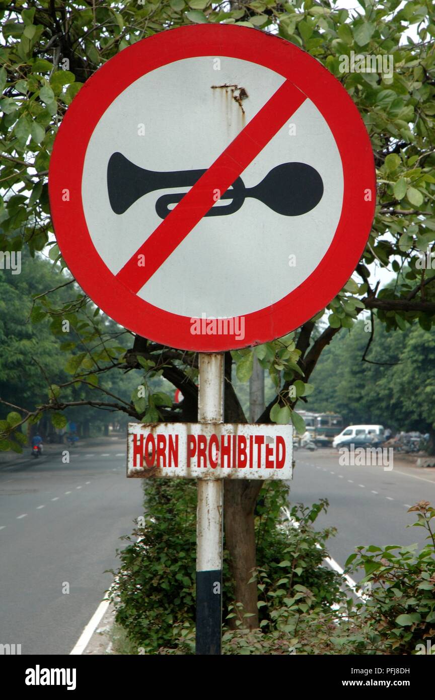 India, Horn Prohibited sign Stock Photo