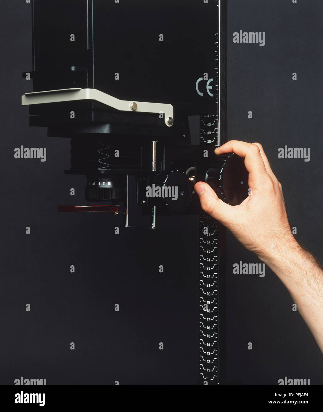 Photographic enlarger hires stock photography and images Alamy