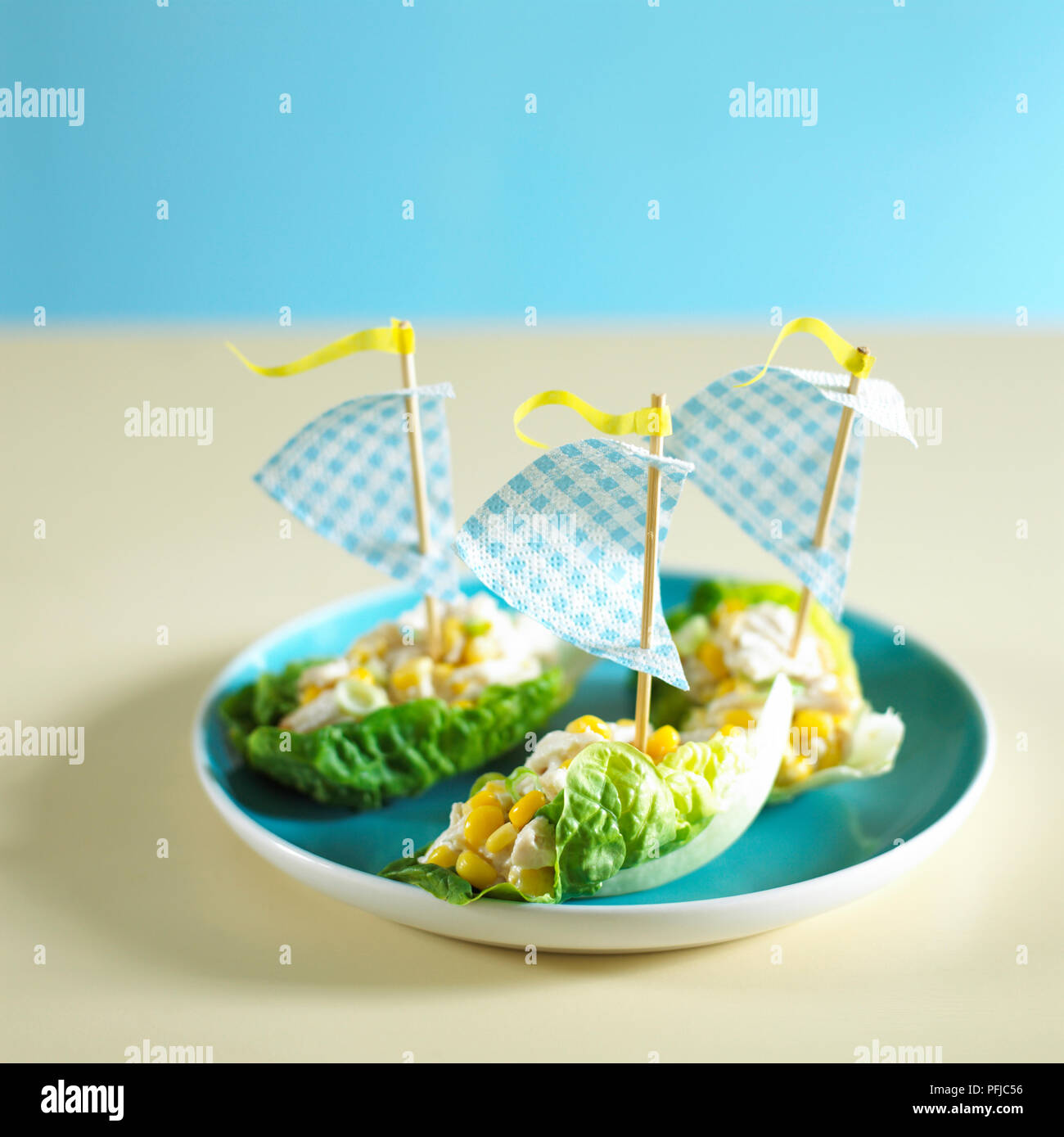 Lettuce sail boat hires stock photography and images Alamy