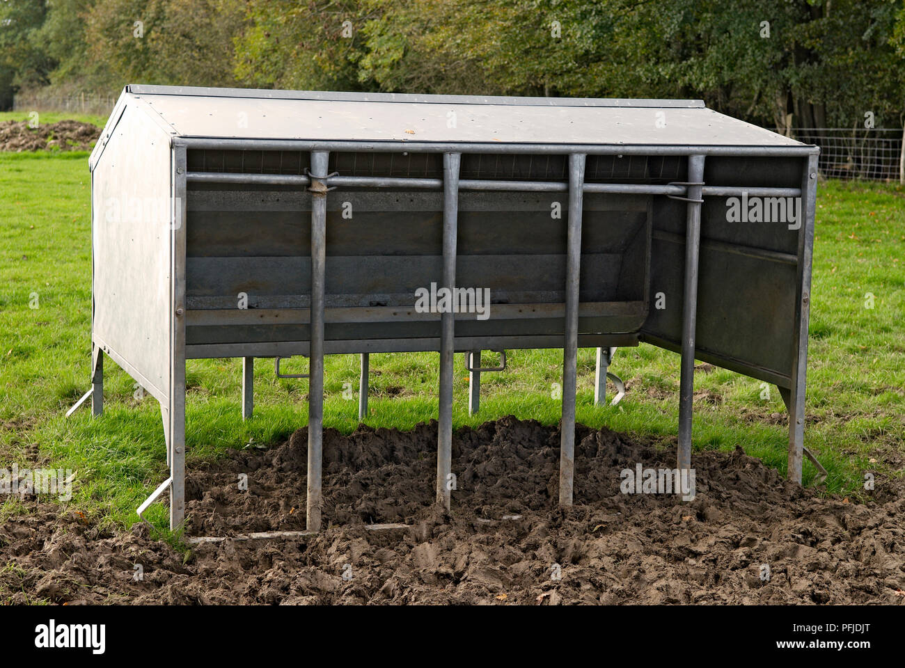 Creep Feeder For Calves Stock Photo 216150112 Alamy