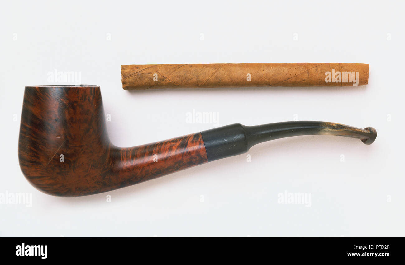 Cigar and smoking pipe Stock Photo Alamy