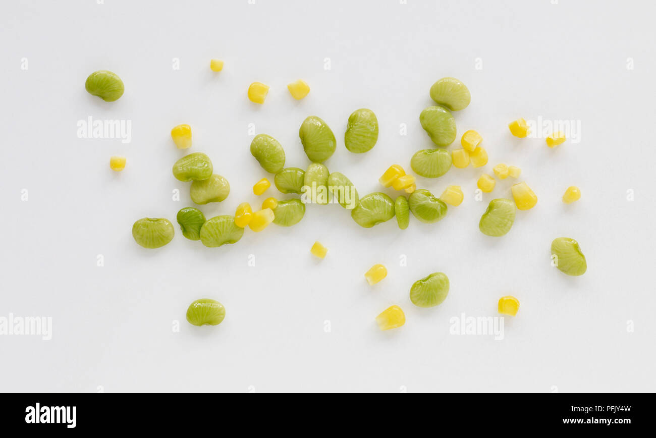 Large lima beans hi-res stock photography and images - Alamy