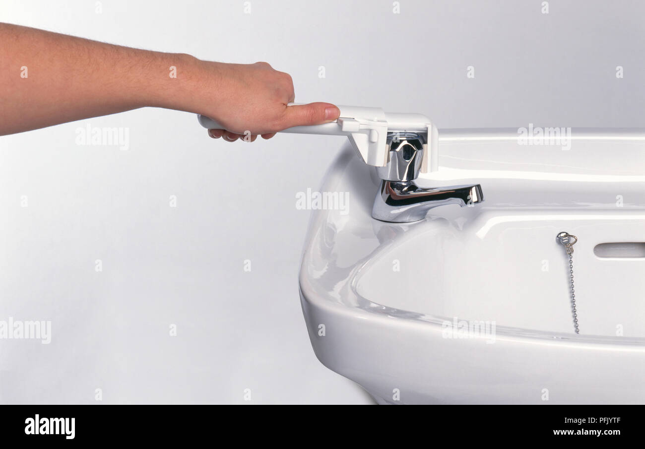 plastic bathroom basin