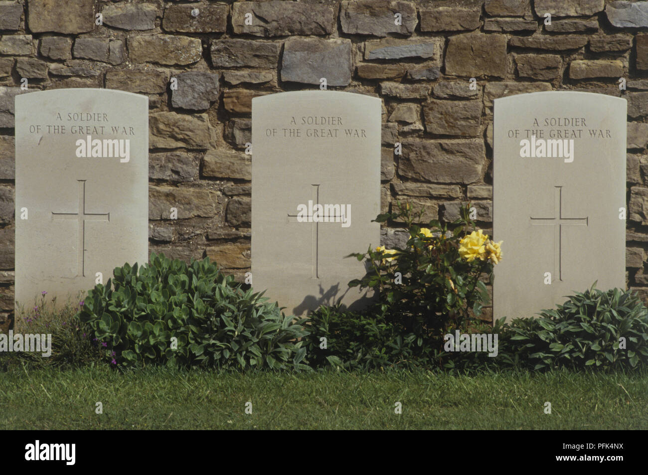 France, Pas de Calais, Boulogne-sur-Mer, Terlincthun British Cemetery, three gravestones in cemetery Stock Photo