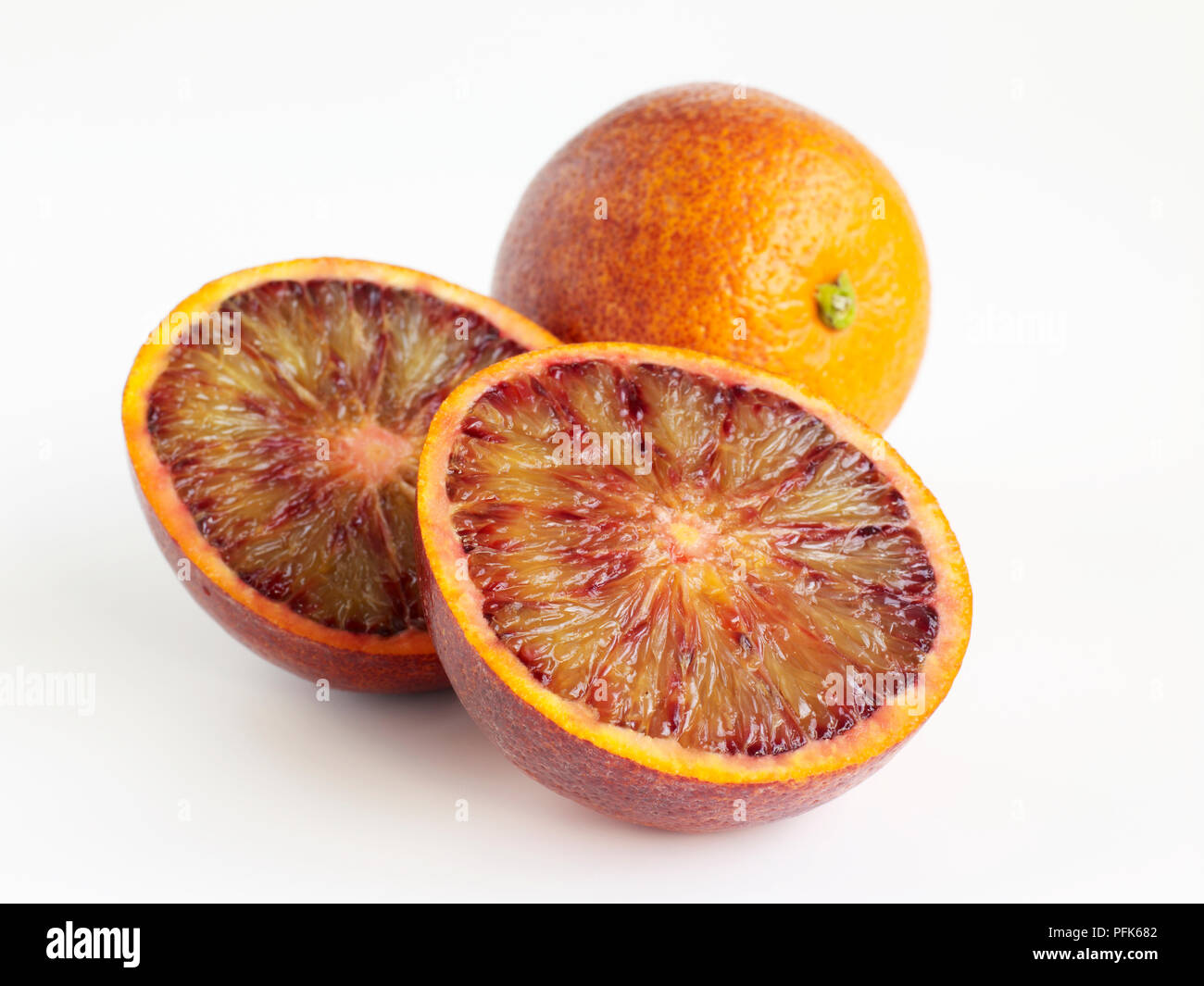 Half orange in white hi-res stock photography and images - Alamy