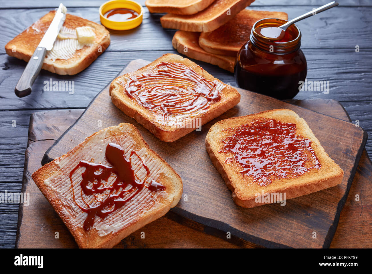 Vegemite sandwich hi-res stock photography and images - Alamy