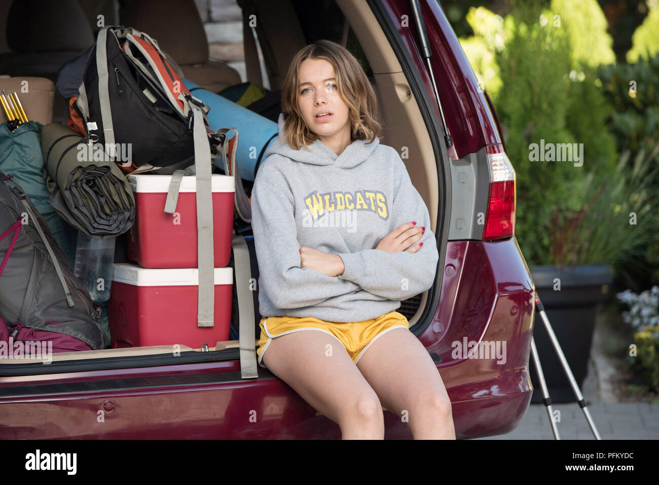 THE PACKAGE, Sadie Calvano, 2018. ph Dean Buscher /© Netflix /Courtesy ...