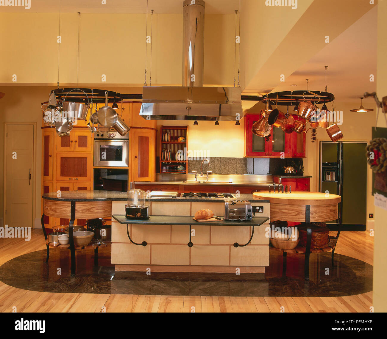 Interior of designer kitchen Stock Photo - Alamy