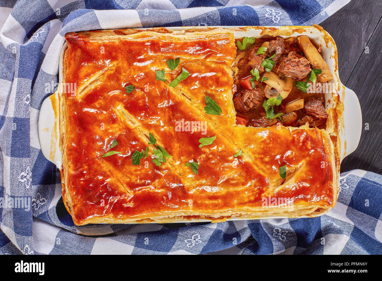 Golden pastry beef pie hires stock photography and images Alamy