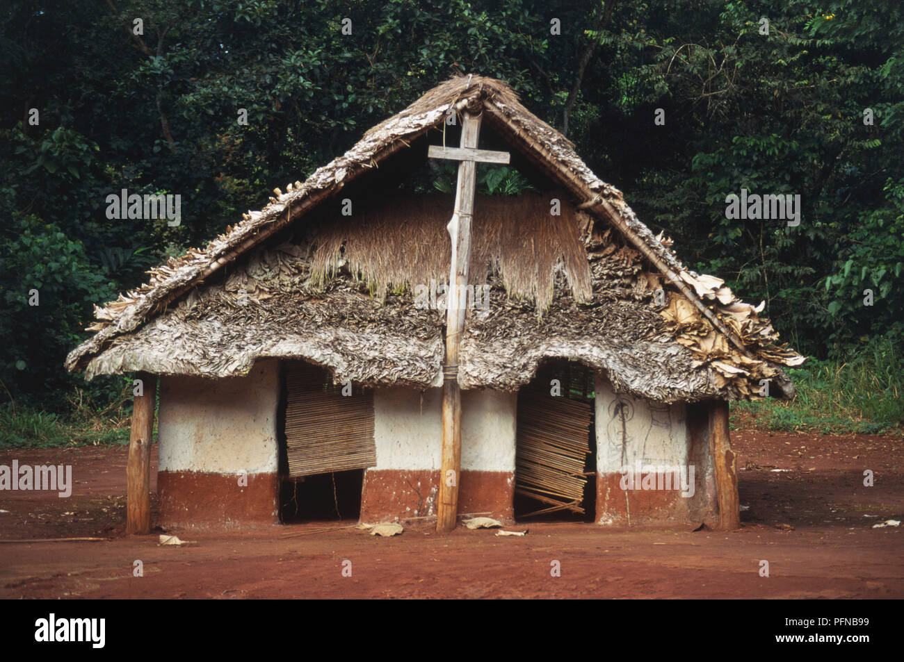 Traditional bush church in an abandoned village East of Dugbia, in the Democratic Republic of the Congo. October 28, 1997. Stock Photo