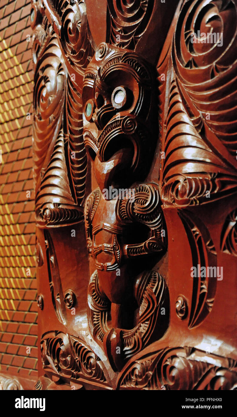 Maori masks hires stock photography and images Alamy