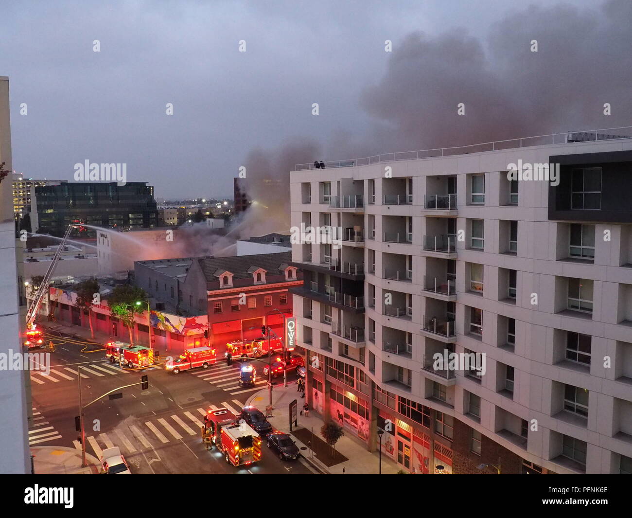 Los Angeles, CA, USA 22nd August 2018, Building Fire happening at 1316