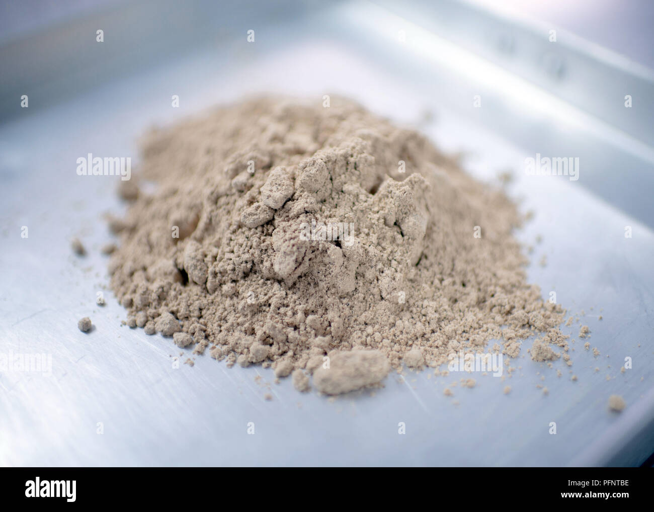 Cricket powder hi-res stock photography and images - Alamy