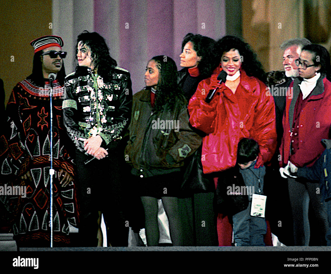 Washington, DC.USA, January 17, 1993  The chorus of 'We Are the World,' with Stevie Wonder, Michael Jackson, Kathleen Battle, Diana Ross, Kenny Rogers. America's Reunion on the Mall was a two-day multi-stage festival as part of the 1993 Presidential Inaugural Celebration, held from January 17Ð19. The two-hour outdoor concert that started the festival kicked off the Clinton/Gore Inaugural. Stock Photo