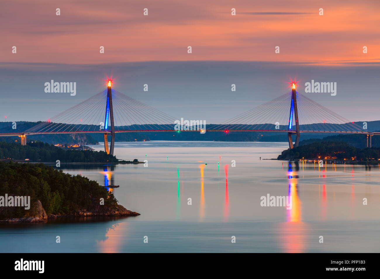Uddevalla Bridge High Resolution Stock Photography And Images Alamy