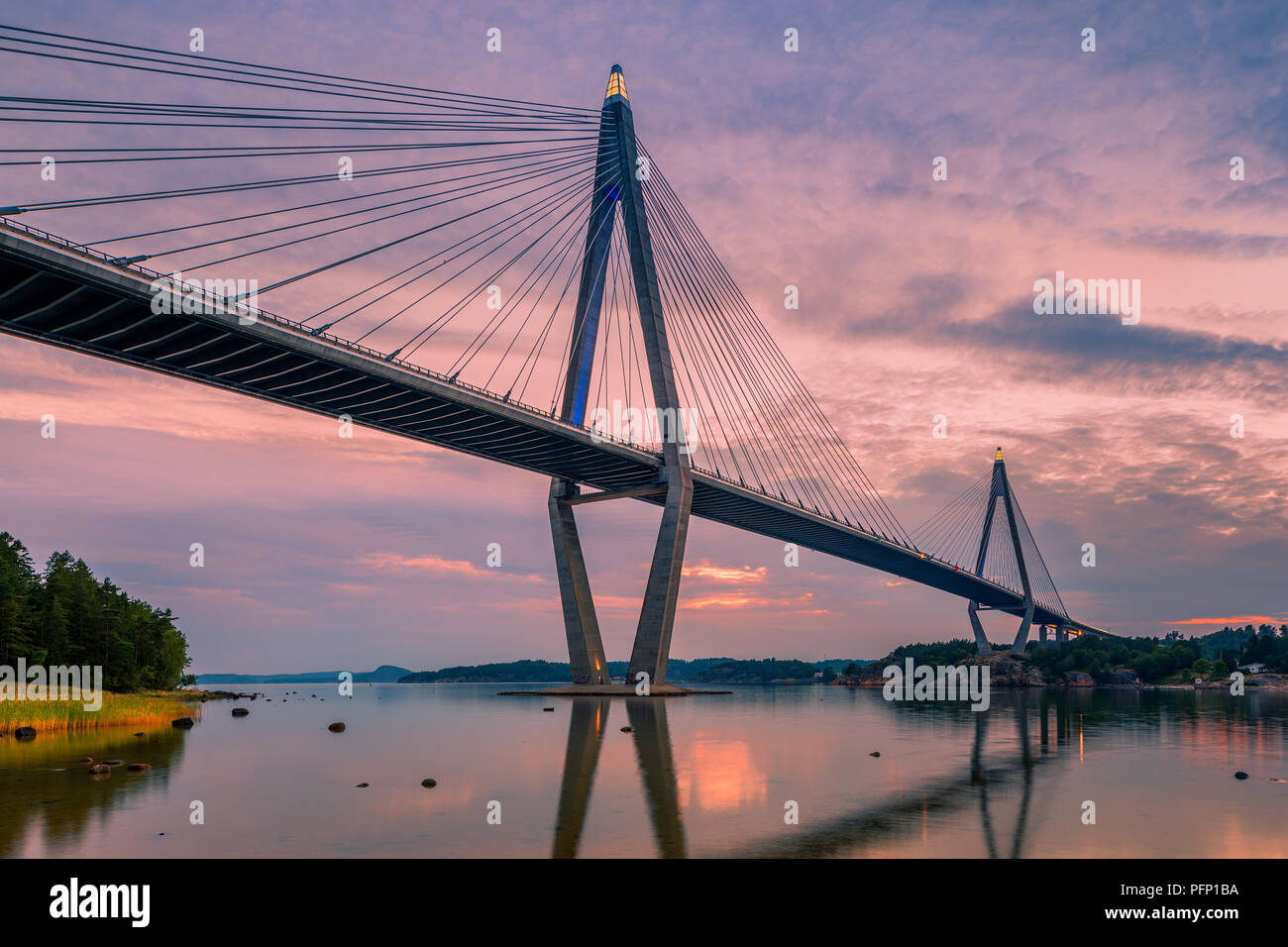 Uddevalla Bridge High Resolution Stock Photography And Images Alamy